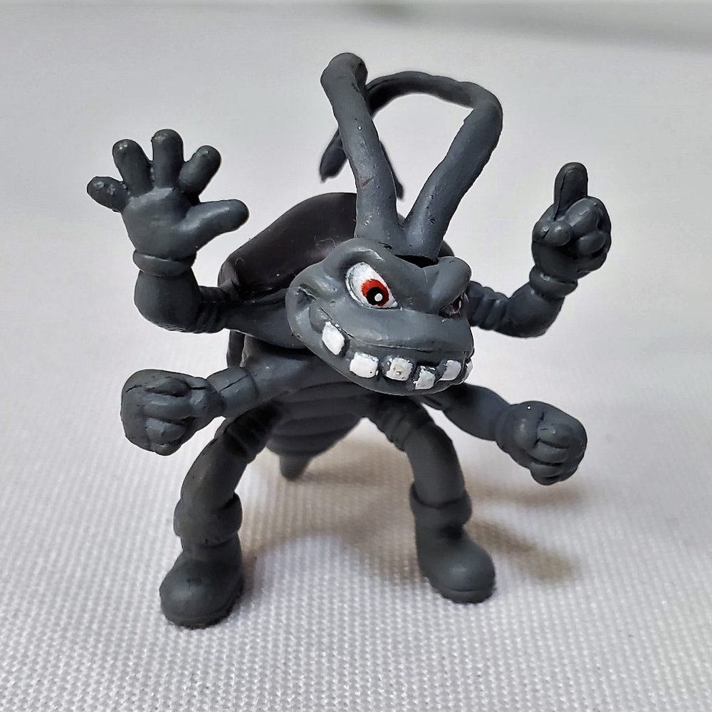 Digimon Bandai Roachmon figure 1.5" mini figure